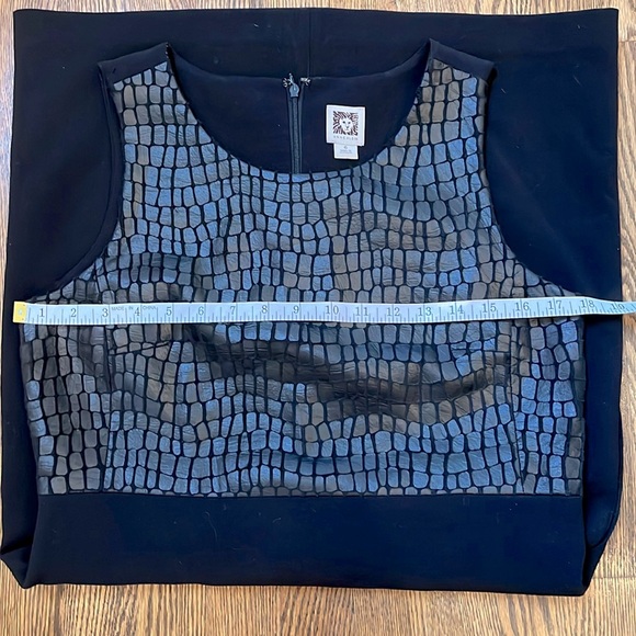 Anne Klein Black Dress with Faux Leather Crocodile Pattern Top. - Picture 5 of 8